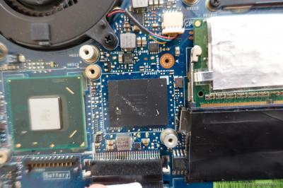 Варварское выдирание 20Gb SSD из ультрабука Asus UX32VD